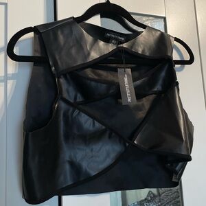 Pretty Little Thing Black Crop Top